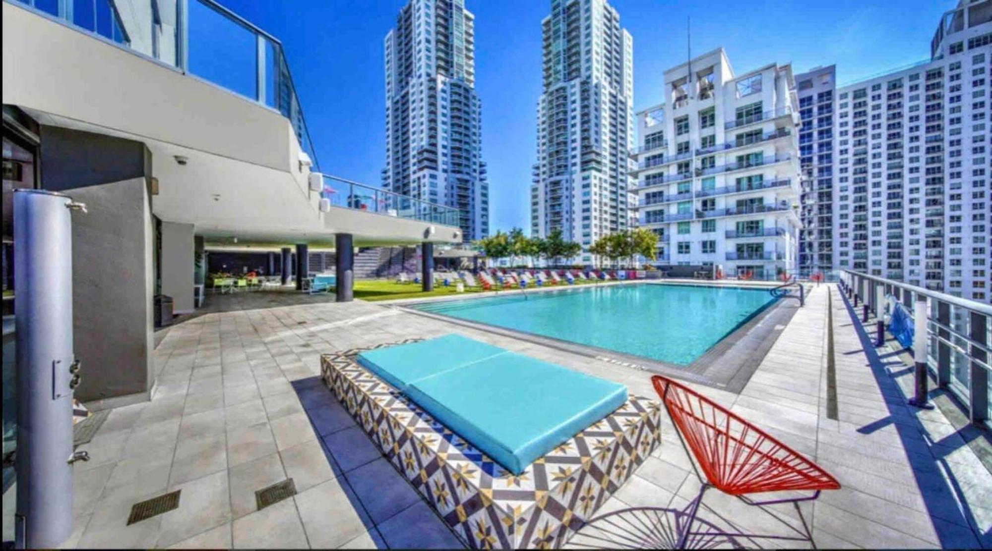 Appartement Beautiful Downtown Ocean View. à Miami Extérieur photo